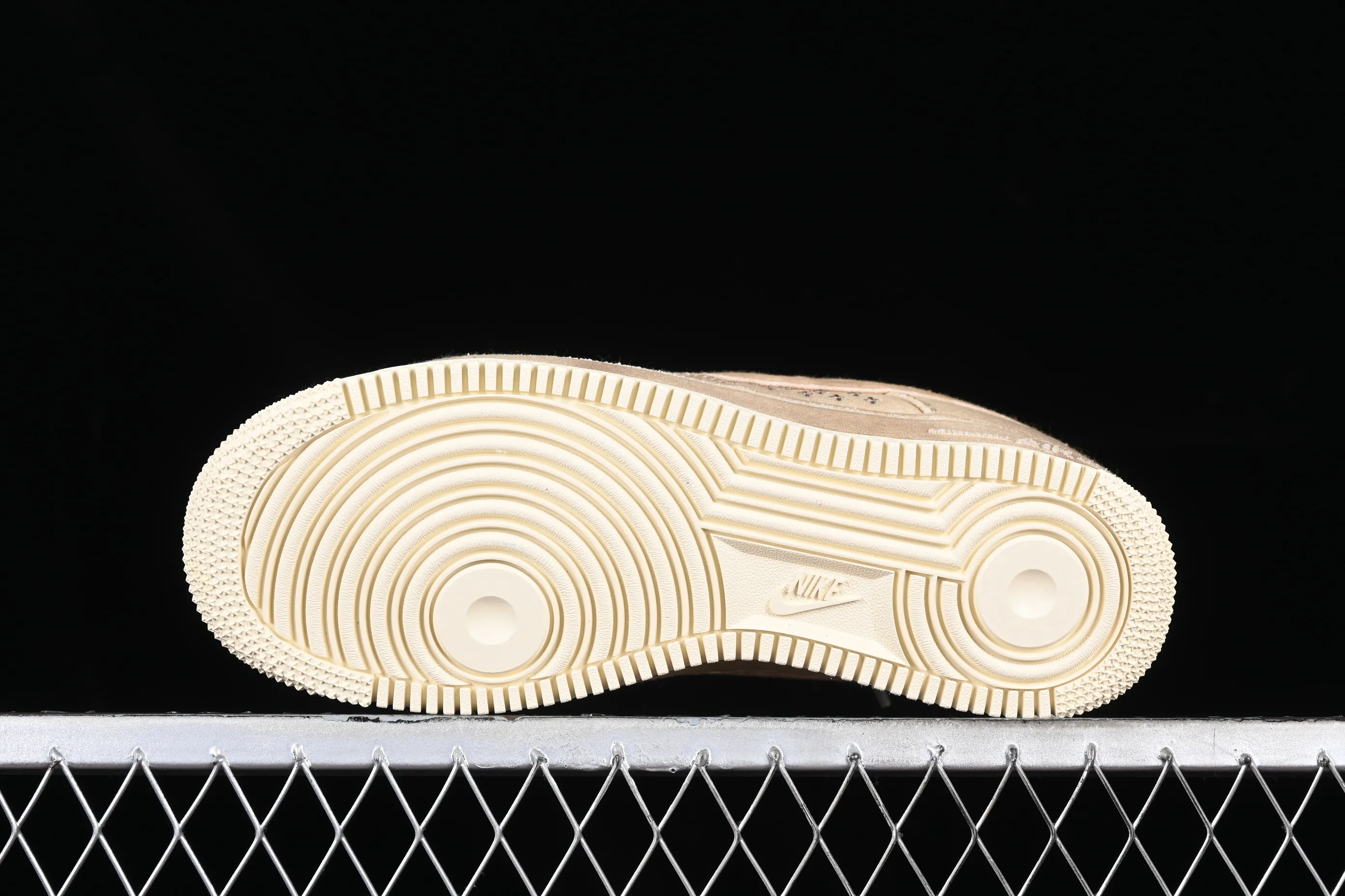 All categories Nk Air Force 1 Air Force series Nk Air Force 1 Low Air Force low top Pure original Nk Air Force 1'07 Low "Nai Ke Cha" Tea theme Longjing tea Air Force 1 low top casual sneakers DV4246-211